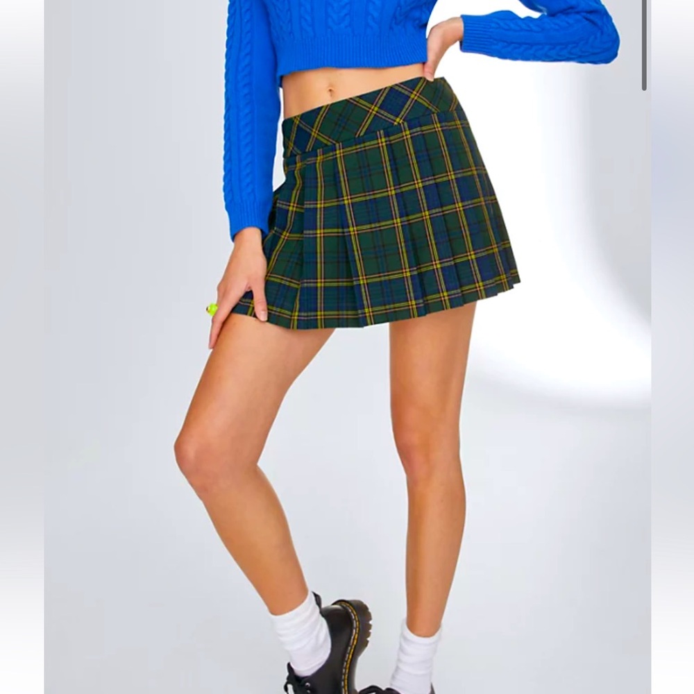 Aritzia Sunday Best Plaid Pleated Jameson Skirt Size 0